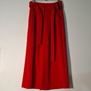Tahari Marilyn Red Capri Flare Pants Size 0